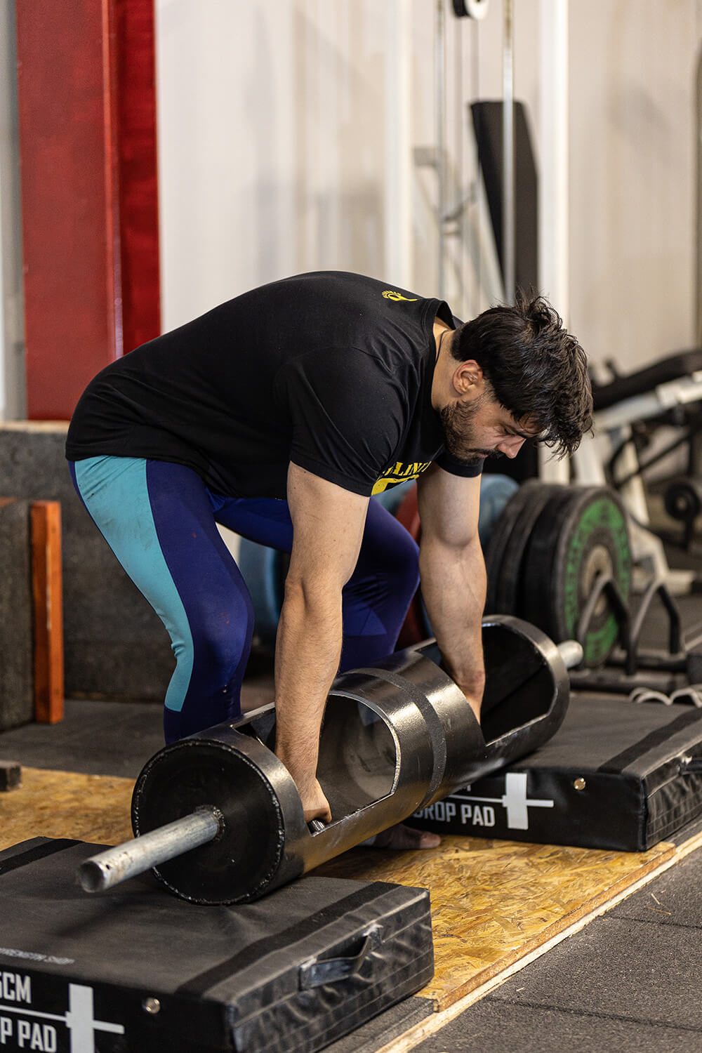 strongman-rebellion-gym-04